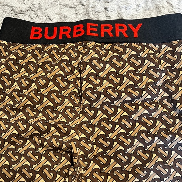 Burberry authentic leggings